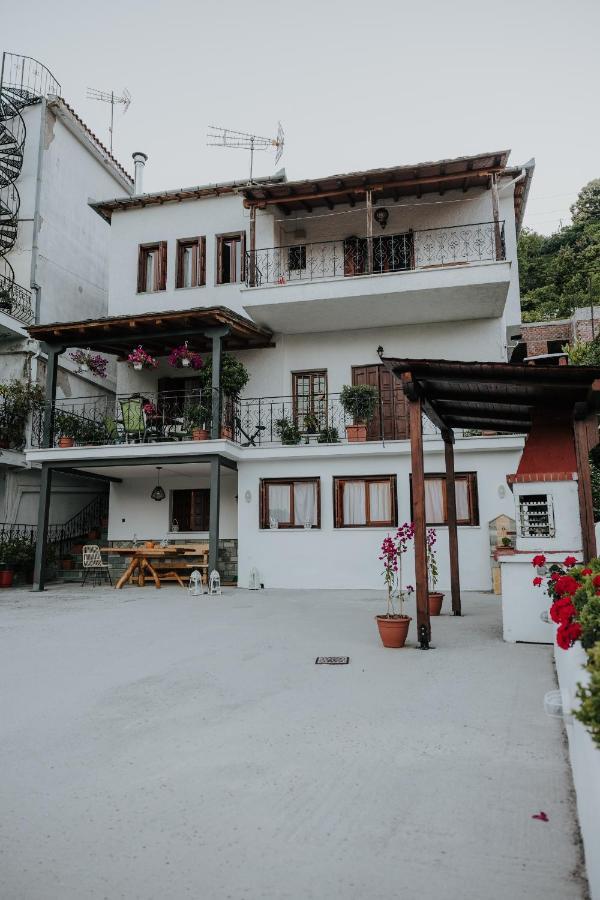 Villa House Of Gardenia Makrirrákhi Exterior foto